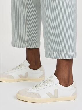 Veja Volley Sneakers